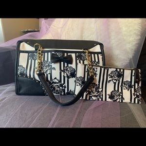 Betsey Johnson purse